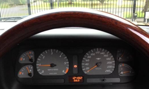 1 Ford Falcon EL GT 1997 dashboard instrument image.png
