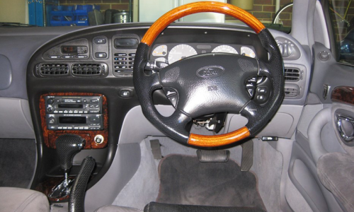 1 Ford Falcon EL GT dashboard images 1997 (3).png