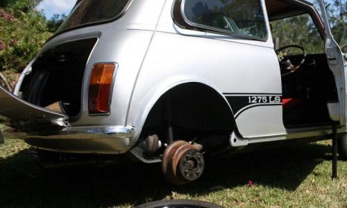 1275LS rear stepped drum brakes.jpg