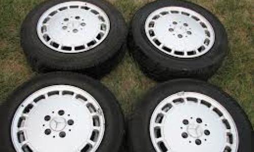 15 x 7 190E 2.3 wheels.jpg
