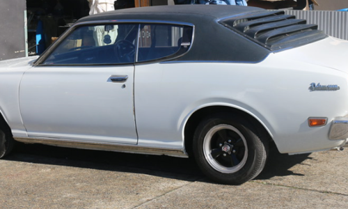 180B SSS vinyl roof hardtop Datsun option.png