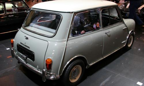 1964 970cc Morris Mini Cooper S MK1 image corner.jpg