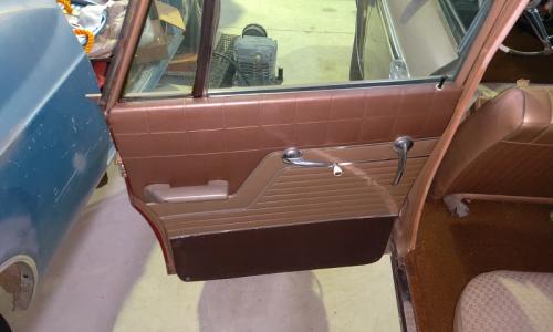 1964 Studebaker Daytona door trim image 2.jpg