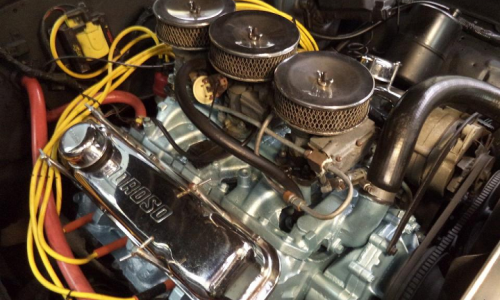 1966 Pontiac GTO engine.png