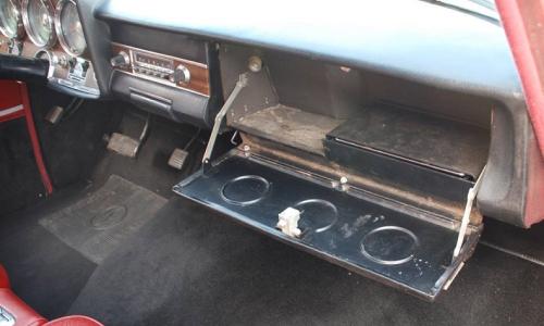 1966 Studebaker Daytona Sports Sedan dashboard images (3).jpg