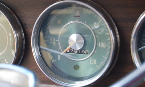 1966 Studebaker Daytona instruments image.png