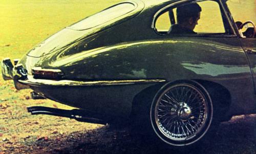 1968 Jaguar XKE US brochure advertisement Series 1 (8).jpg