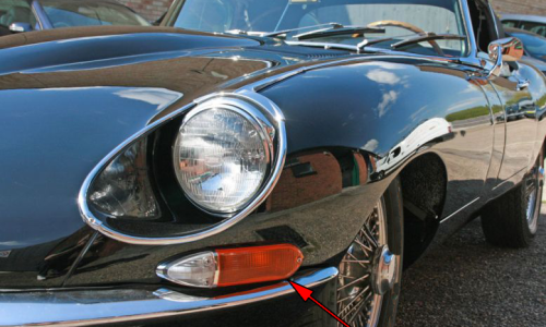 1968 Series 1.5 E-Type Jaguar UK-Spec front indicator lenses amber colour image.png