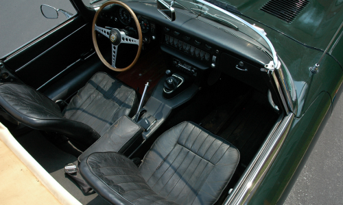 1968 XK-E E-Type roadster interior image.png