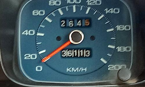 1975 Datsun 180B Original Speedometer image.jpg