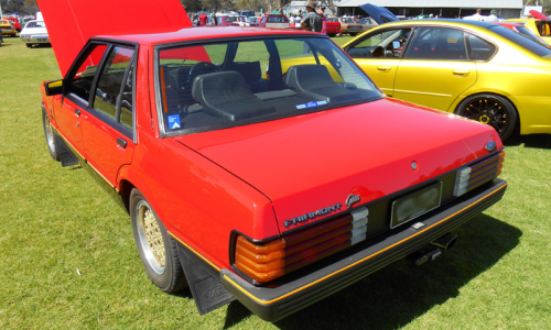 1982 Ford Fairmont Ghia XE ESP Monza Red paint code K (2).png