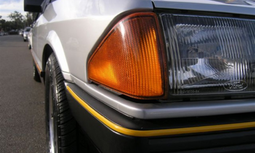 1982 Ford Fairmont Ghia XE ESP Silver Grey over Charcoal image (3).png