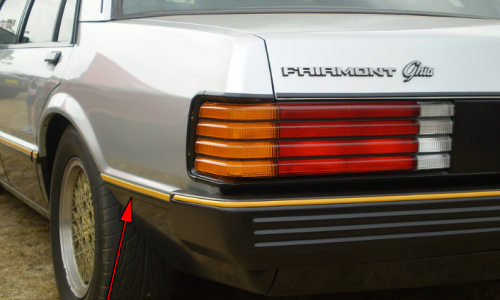 1982 Ford Fairmont Ghia XE ESP Silver Grey over Charcoal image (5).png