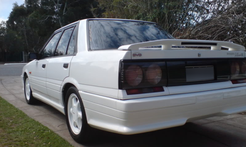 1989 1990 Nissan Skyline R31 GTS2 SVD Silhouette Tasmanian Police white images (2) copy.png