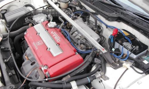 1997 engine bay.JPG