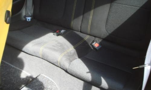 2000 spec interior yellow seats 4.jpg