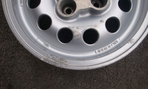 205 GTI 14 inch wheel size casting marks.png
