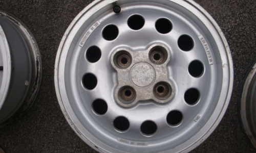205 GTI Pepperpot wheels 14 inch.png