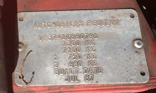 205 GTI Phase 1 chassis plate number VIN.png