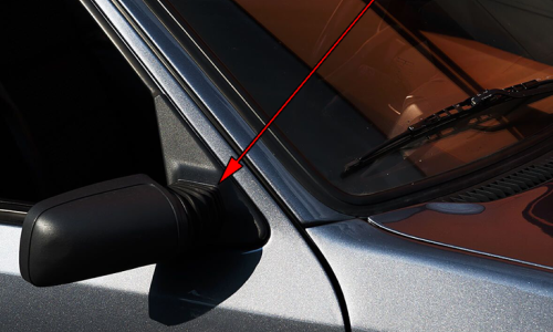 205 GTI Phase 1.5 door mirror.png