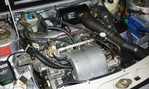 205 GTI Phase 1.5 engine image.png