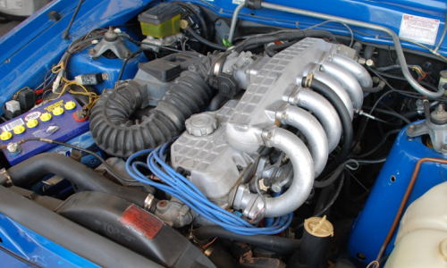 250ci 4.1l fuel injected 6 cylinder Fairmont Ghia XE ESP engine image.png