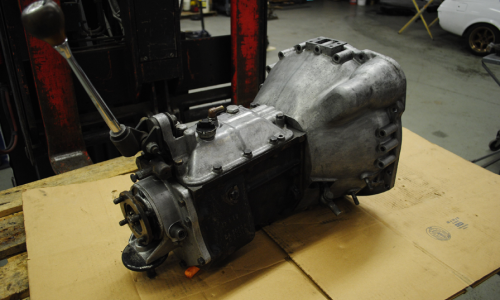 4-speed E-type Jaguar gearbox 1968.png
