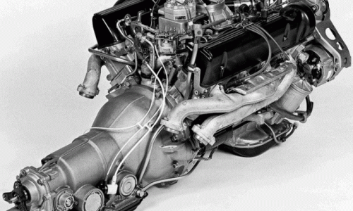 560 ENGINE.gif