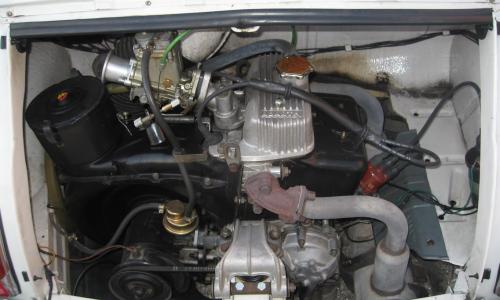 595 abarth ss engine 1.JPG