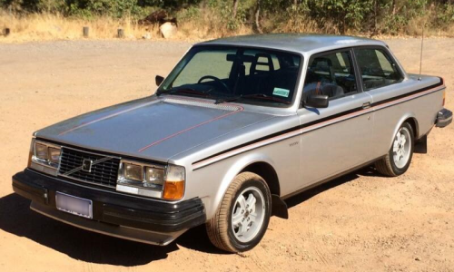 Australian 242 GT with quad headlamps 1980 model copy.png