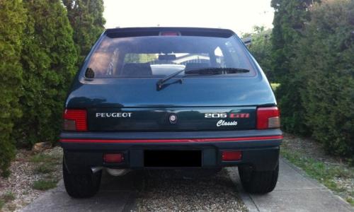 Australian Classic SE.jpg