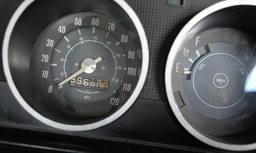Australian Clubman GT 120MPH dashboard.jpg