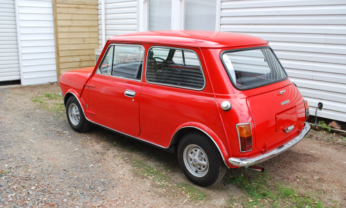 Australian Leyland Mini Clubman GT Jet Red paint (2).png