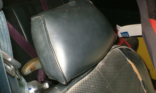 Australian mini Clubman GT headrests.png