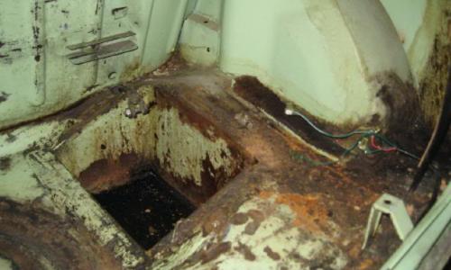 Boot and gusset in corner of boot Australian Cooper S.jpg