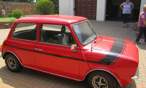 Bright Red Leyland Mini GTS.png