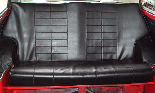 Clubman GT Australia Black rear seat trim.png
