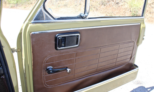 Clubman GT Chesnut trim door card copy.png