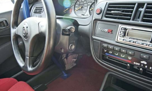 Dash with original radio.png