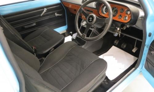 Dashboard RS2000 mk1 1.JPG