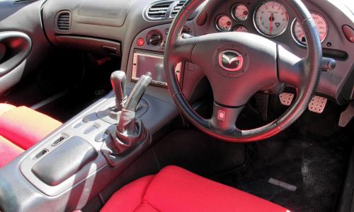 Dashboard and steering wheel RX-7 Spirit R Type A.jpg