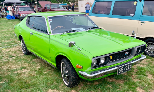 Datsun 180B Green kermit hardtop image.png