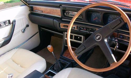 Datsun 610 180B SSS coupe Dashboard images (2).jpg