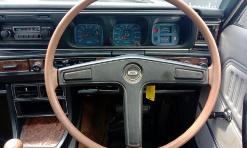 Datsun 610 180B SSS coupe steering wheel original.jpg