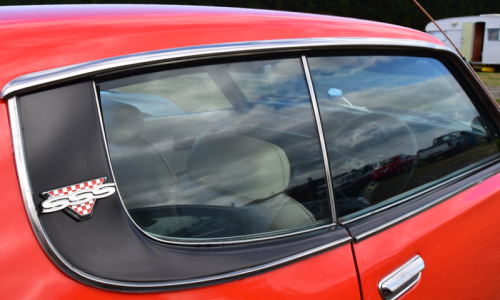 Datsun SSS side badge 610 180B SSS hardtop.png