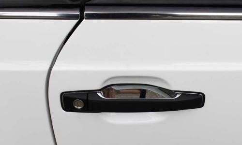 Door handle black C140 Mercedes images.jpg