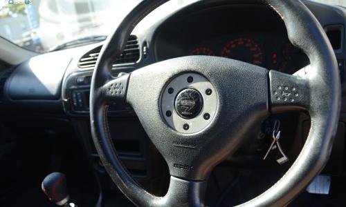 Dual Tone momo wheel.jpg