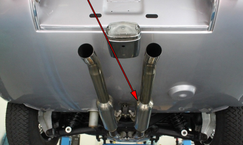 E-type 4.2 short exhaust resonators, long pipe.png