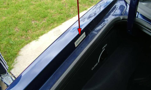 EB Falcon GT VIN label sticker on rear mudguard.png
