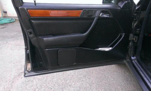 Electric seat adjustment.jpg